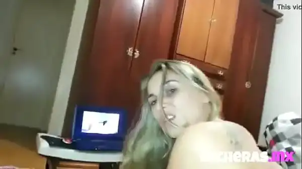 Samantha só gosta de sexo anal