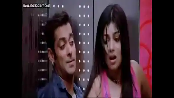 ayesha takia em procurado - por tanvir - YouTube