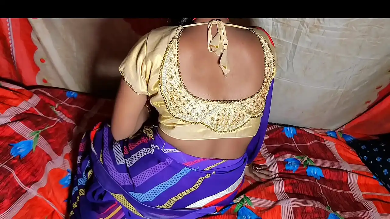 Desi hot bhabhi Desi estiliza novo vídeo em hindi vídeo sem cortes áudio hindi da vida real