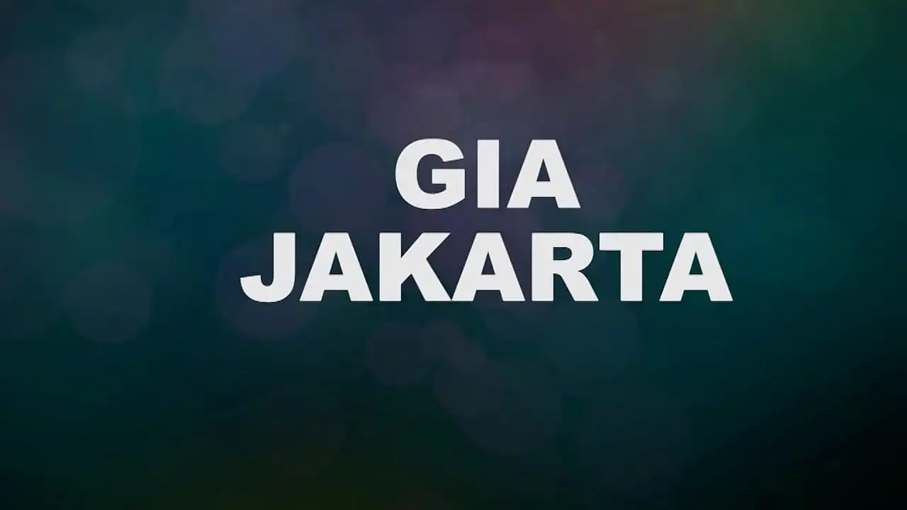 GIA JAKARTA Enorme Galo POV Boquete e Enorme Cum Facial - Uau! A