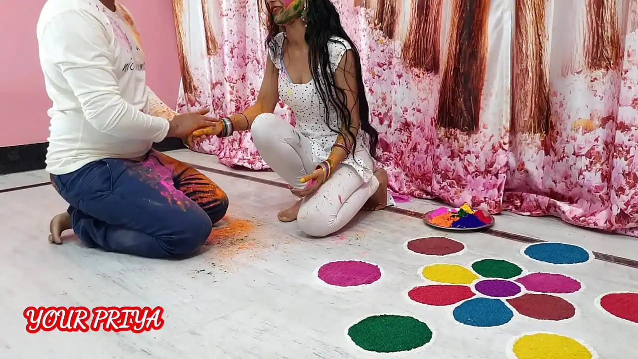 Especial de Holi: Indian Priya se divertiu muito com o meio-irmão na ocasião de Holi