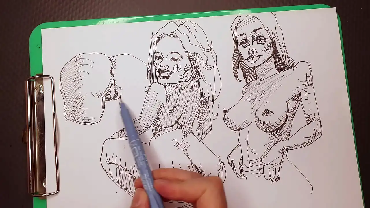 Artista pornô no trabalho, esboços rápidos de garotas sensuais à noite com caneta marcadora