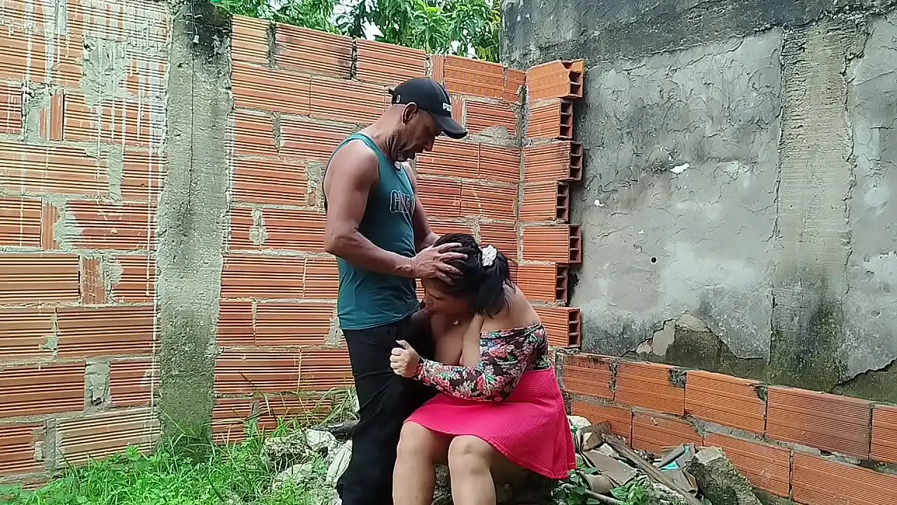 Sexo real na rua com uma VECINA gostosa